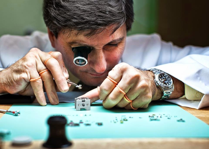 Cover photo of USA Watch Service